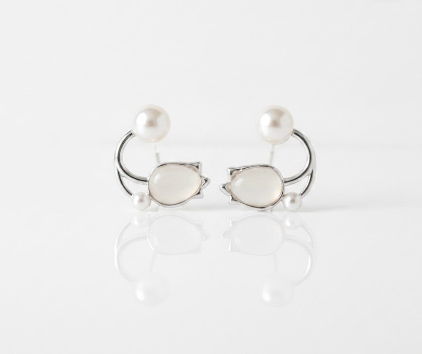Elegant Cat Eye Hoop Earrings