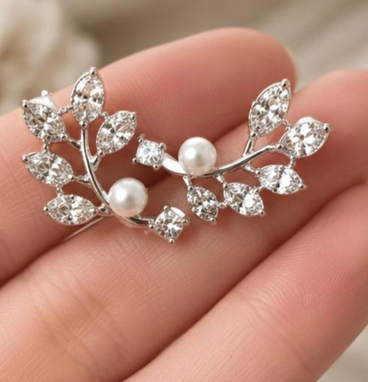 Elegant Crystal Leaf Pearl Ear Cuff Earrings for Women | Silver Bridal Climber Earrings