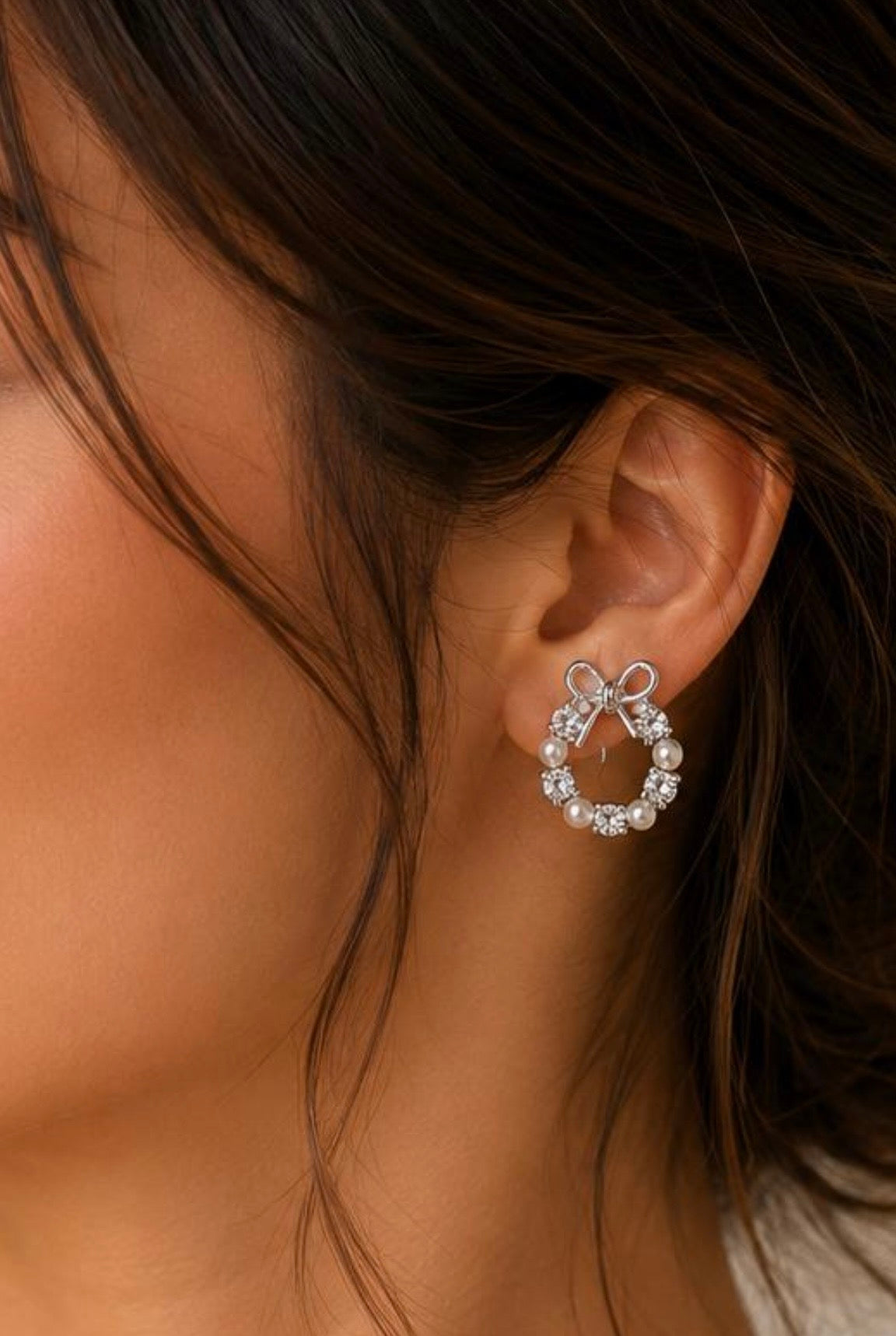 Elegant Bow Pearl & Crystal Stud Earrings for Women | Silver Wreath Earrings