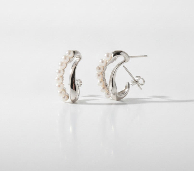 Elegant Silver Pearl Hoop Earrings