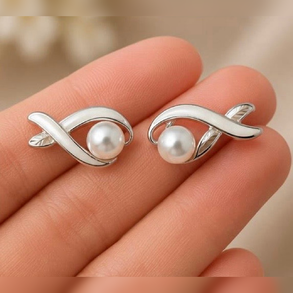 Elegant Pearl Earrings: Graceful Wave-Inspired Jewelry for Women - GiftHubBrand