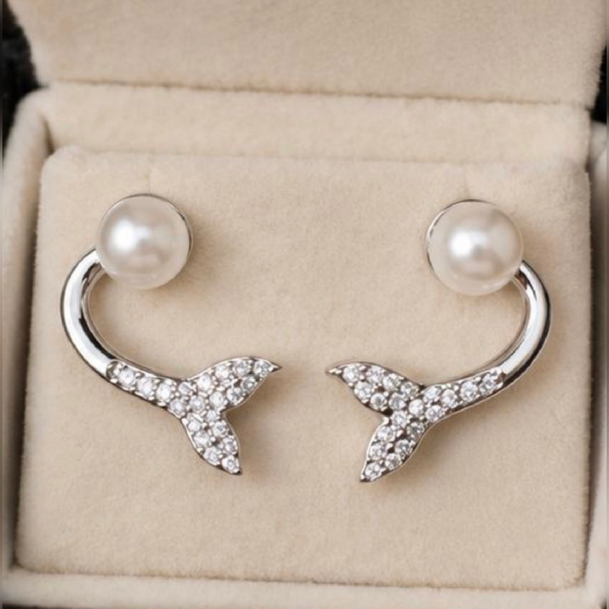 Elegant Silver Whale Tail Earrings: A Touch of Ocean-inspired Charm - GiftHubBrand
