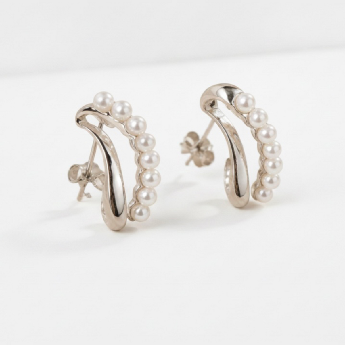 Elegant Silver Pearl Hoop Earrings for Effortless Style - GiftHubBrand