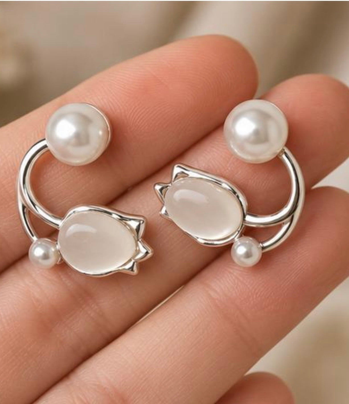Elegant Cat Eye Pearl Open Hoop Earrings – Silver Finish